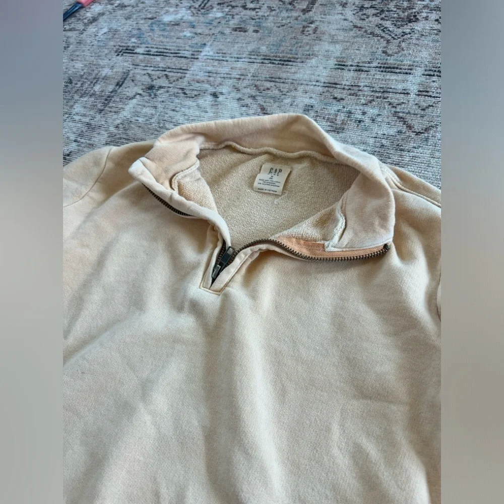 GAP Peach Sweatshirt with Ribbed Cuffs and Stand-Up Collar